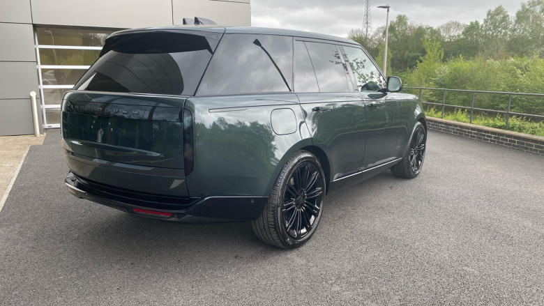 Land Rover Range Rover 3.0 D300 Edition 4dr Auto Diesel Estate